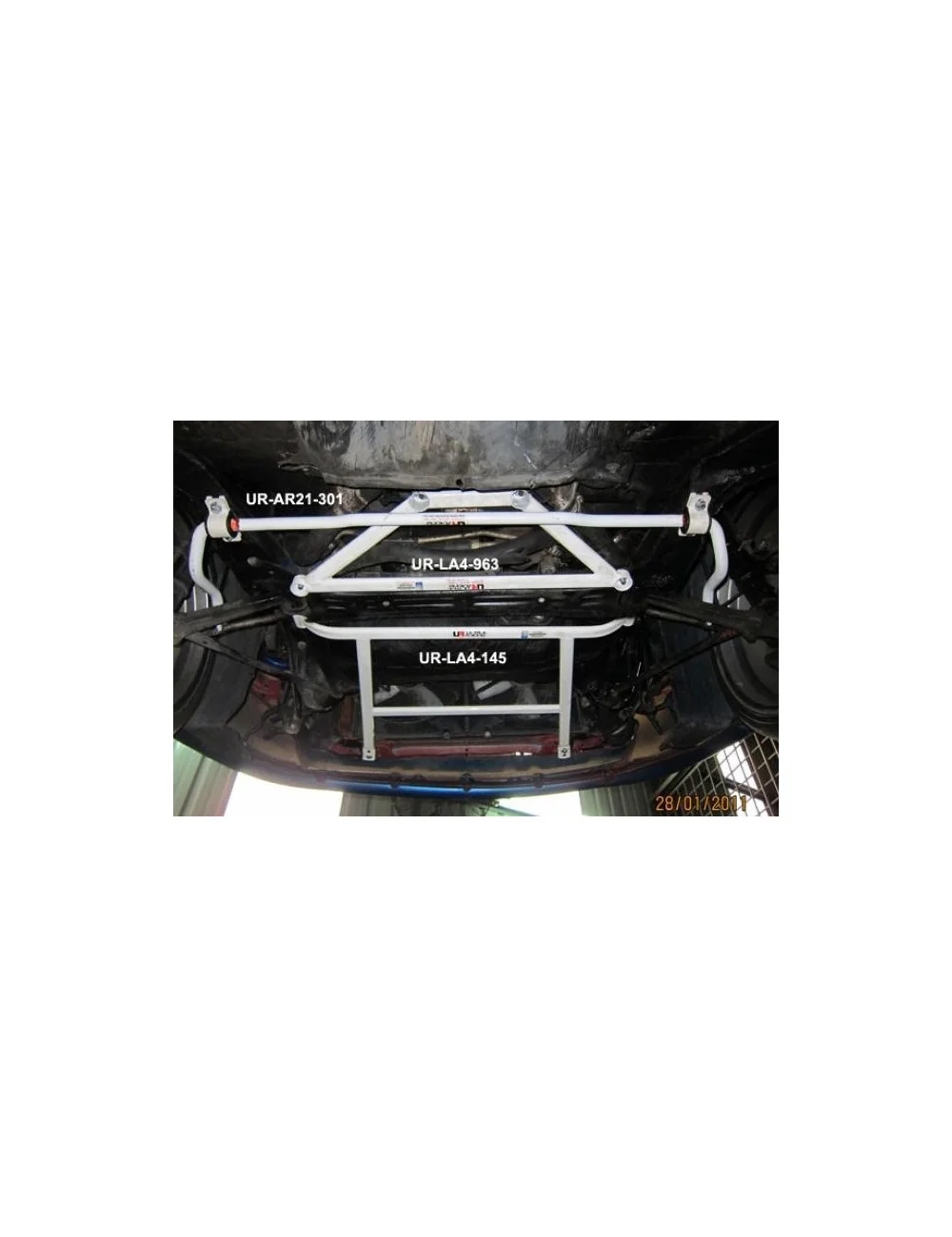 BARRA RINFORZO SCOCCA ANTERIORE INFERIORE ULTRA RACING TOYOTA MR2 W20
