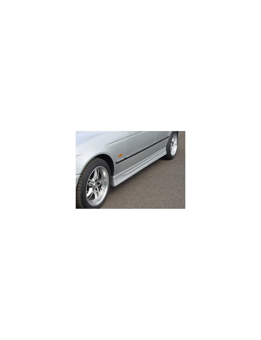 COPPIA DI MINIGONNE IN VETRORESINA BMW SERIE 5 E39 M5 LOOK