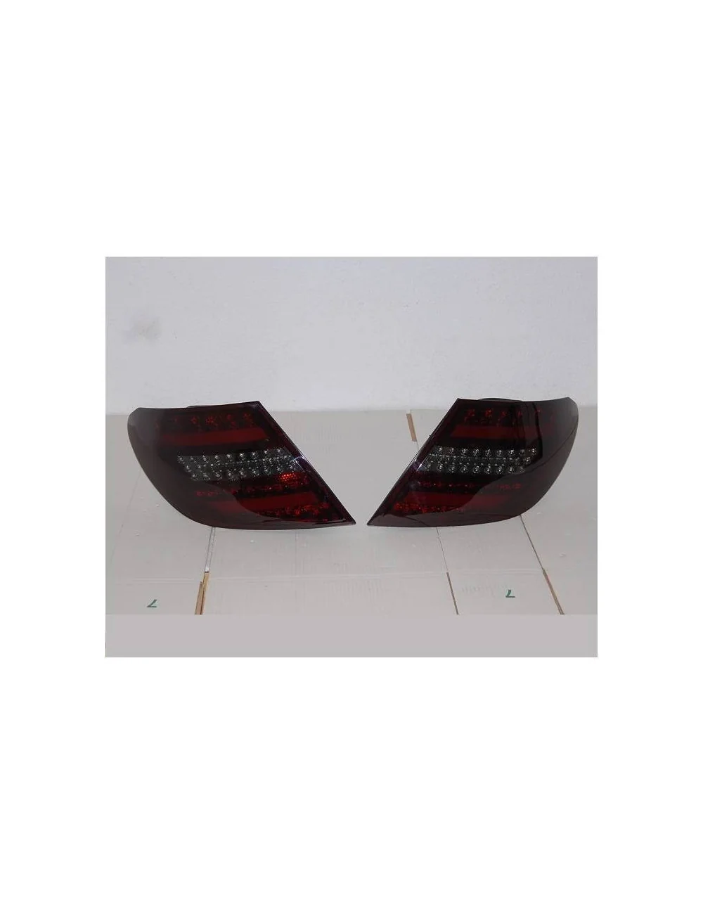 FANALI POSTERIORI CARDNA MERCEDES W204 07-10 INT. LIGHTBAR SMOKED