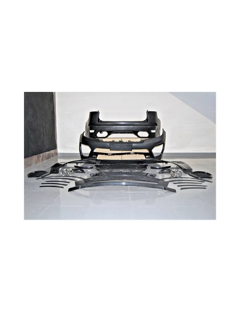 KIT ESTETICO COMPLETO IN ABS RANGE ROVER SPORT L494 LOOK SVR