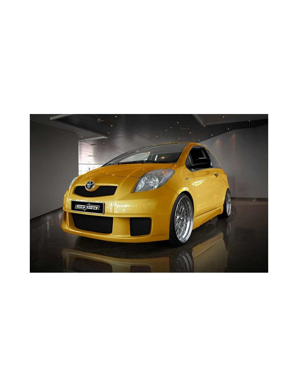 PARAURTI ANTERIORE IN VETRORESINA TOYOTA YARIS DAL 2005