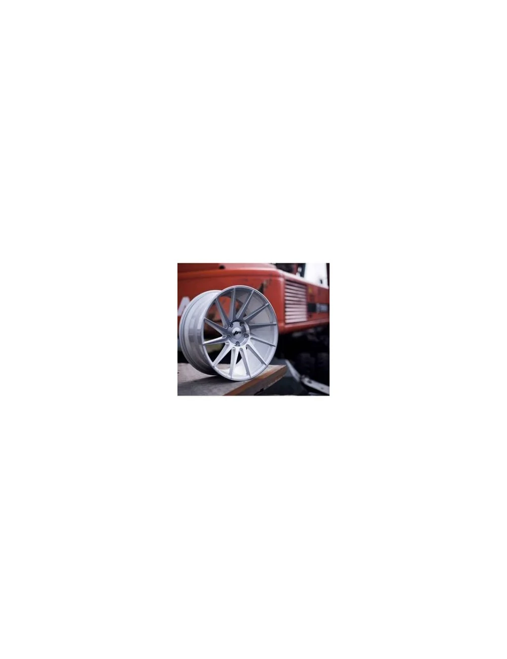 JAPAN RACING CERCHI IN LEGA JAPAN RACING JR22 9,5X19
